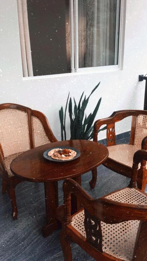 פולונרואה Sanctuary Cove Guest House מראה חיצוני תמונה